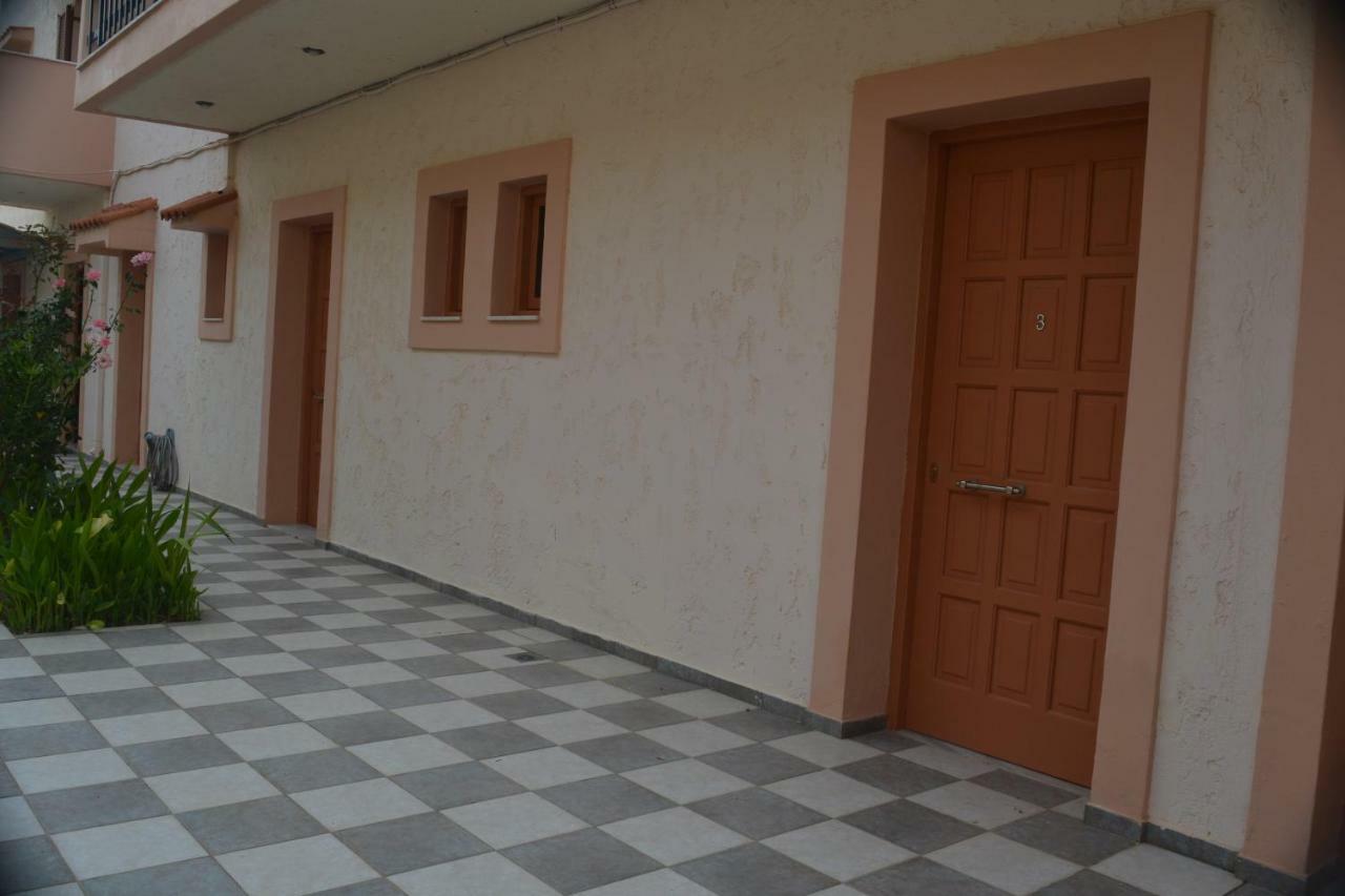 Amaril Appartement Platanes  Buitenkant foto