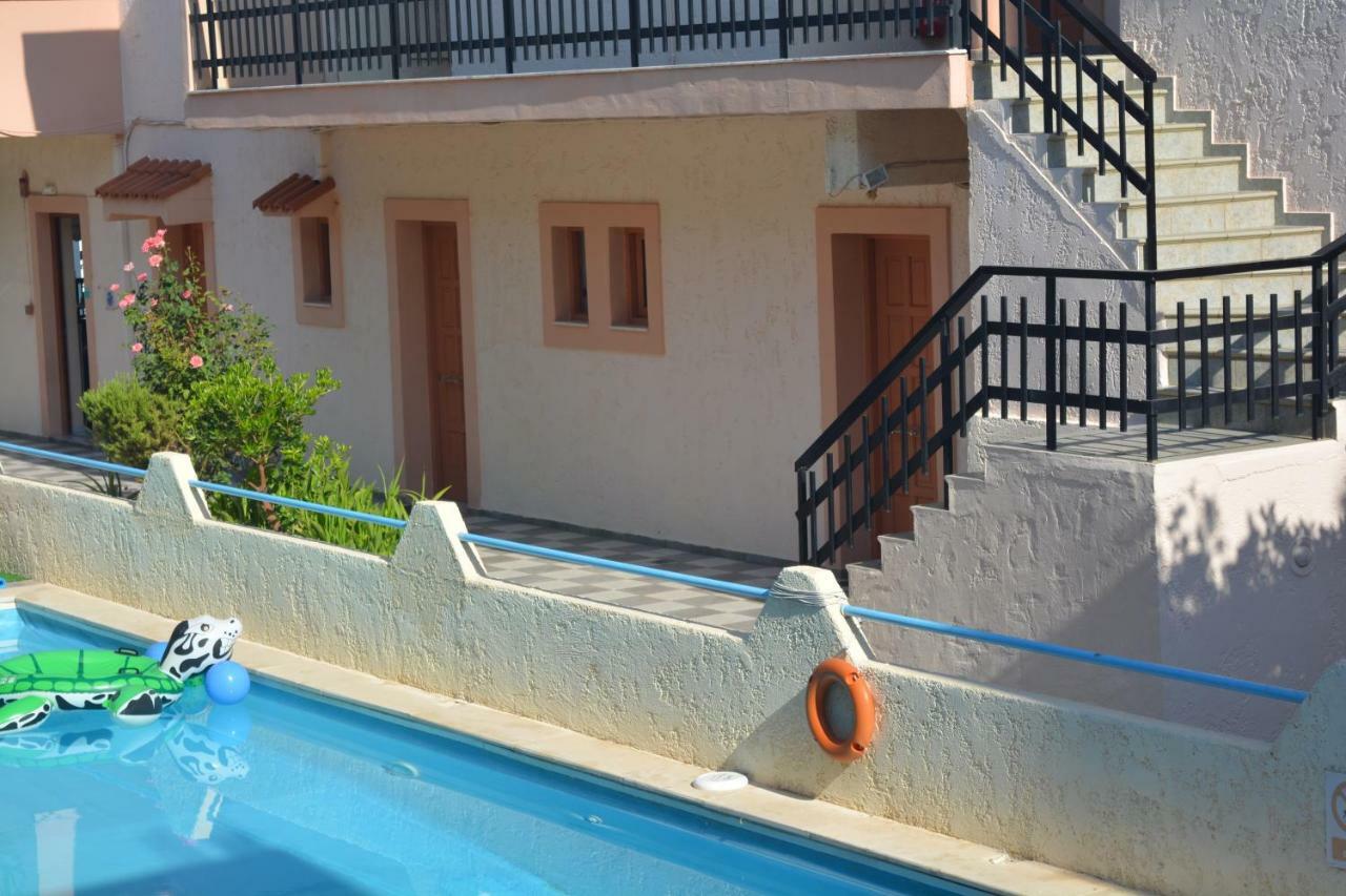 Amaril Appartement Platanes  Buitenkant foto